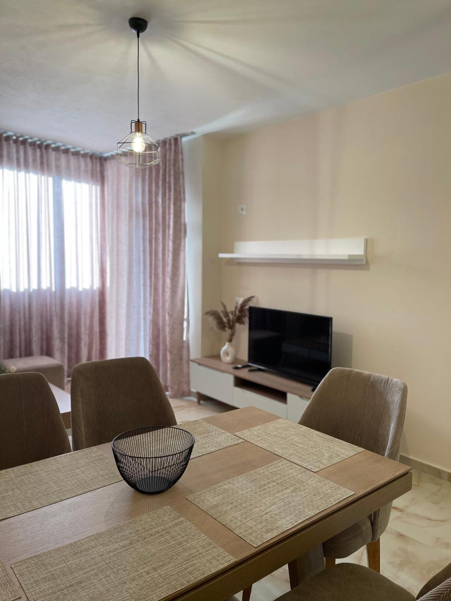 Odore Di Mare Apartments Sarande Bagian luar foto