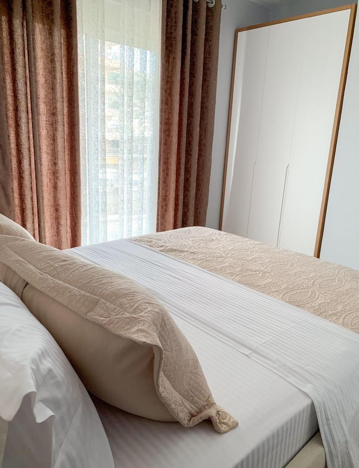 Odore Di Mare Apartments Sarande Bagian luar foto
