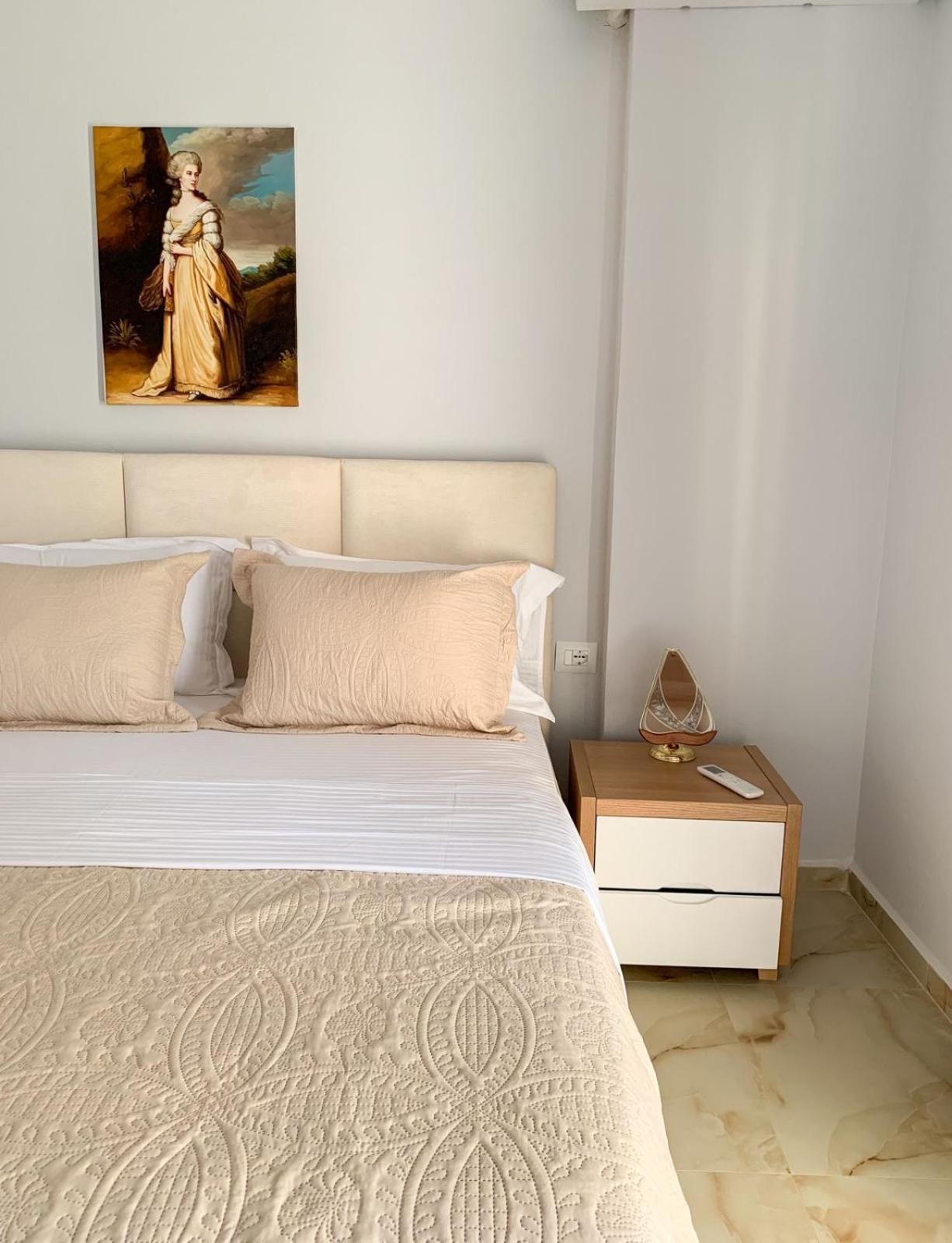 Odore Di Mare Apartments Sarande Bagian luar foto