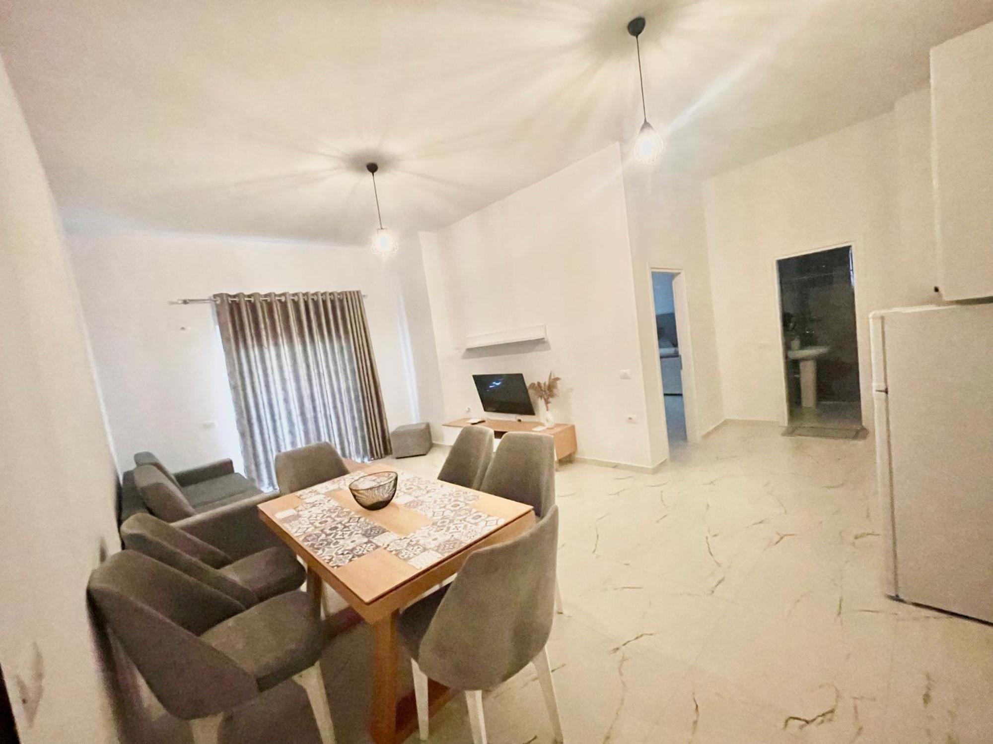 Odore Di Mare Apartments Sarande Bagian luar foto