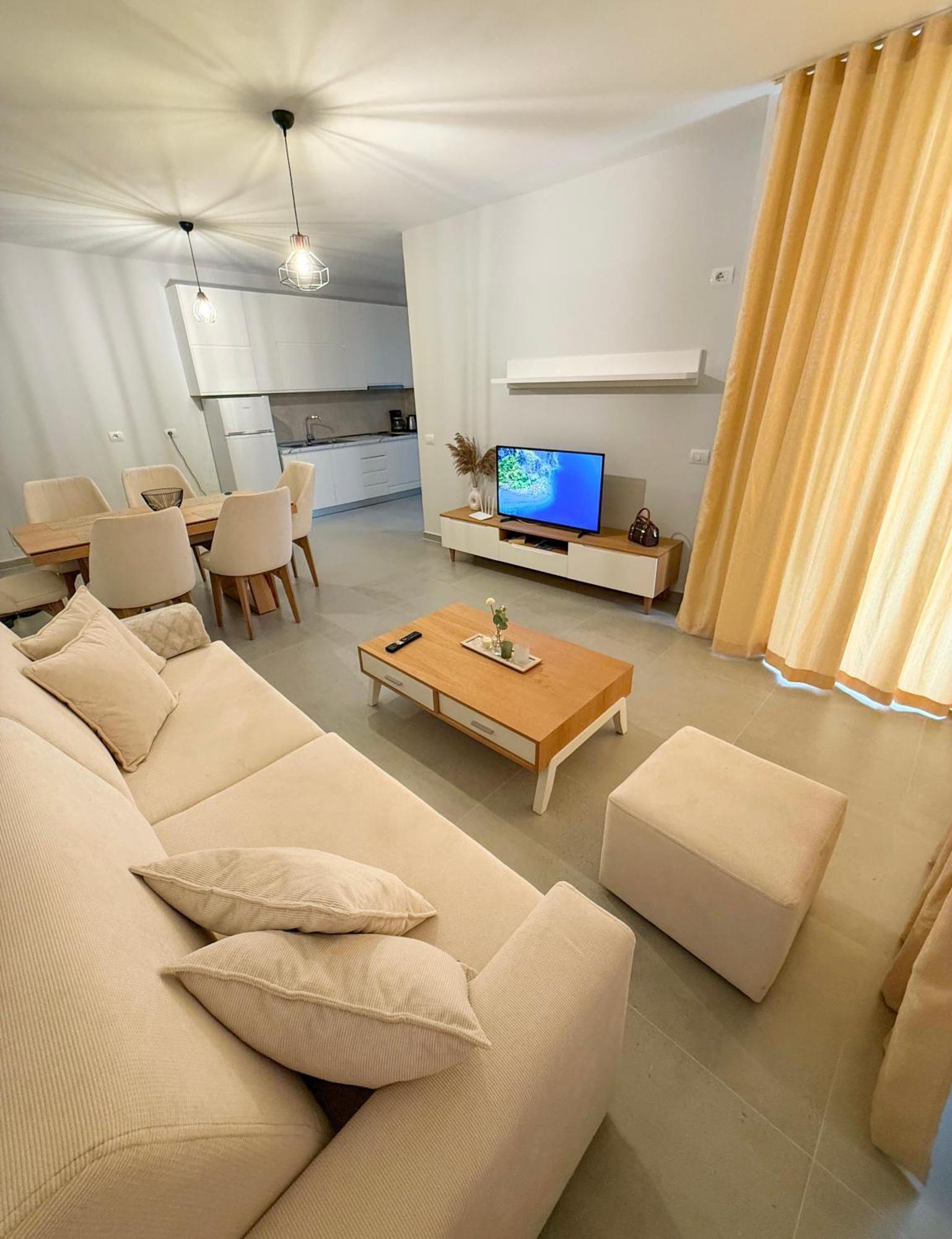 Odore Di Mare Apartments Sarande Bagian luar foto