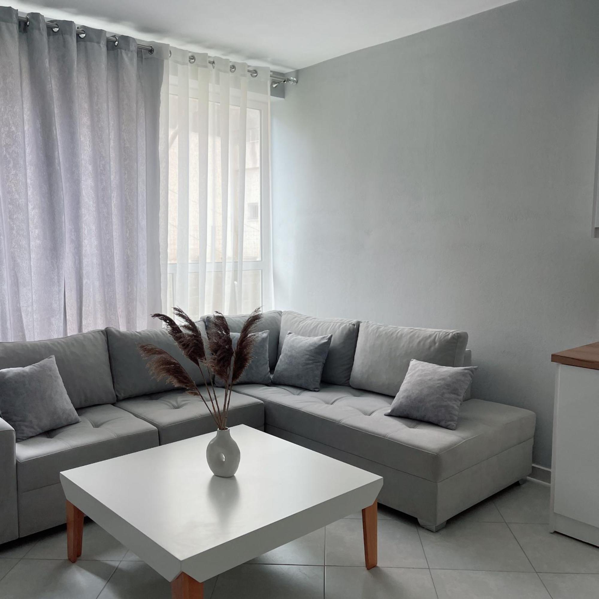 Odore Di Mare Apartments Sarande Bagian luar foto