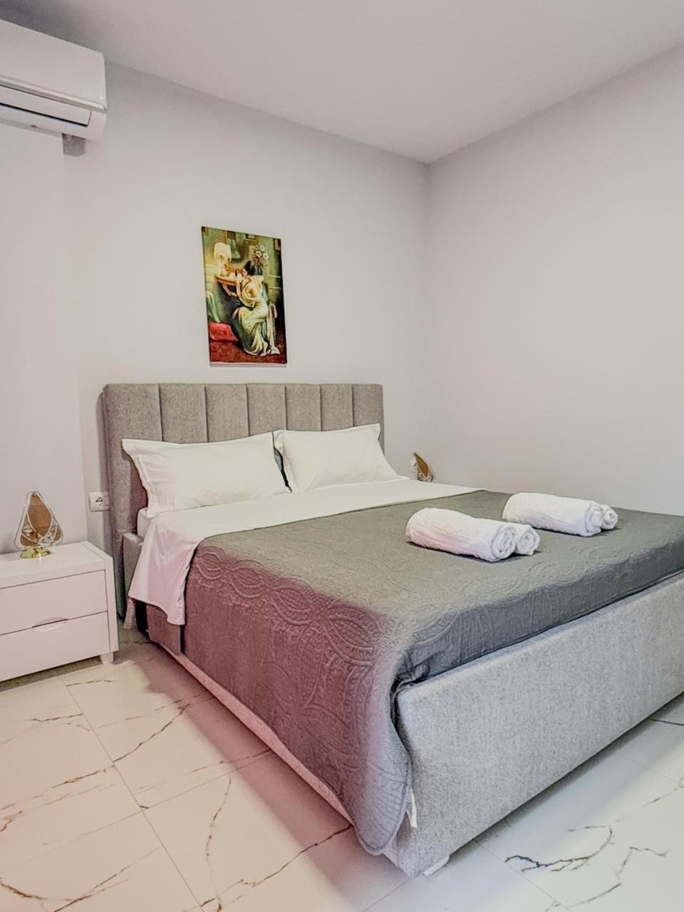 Odore Di Mare Apartments Sarande Bagian luar foto