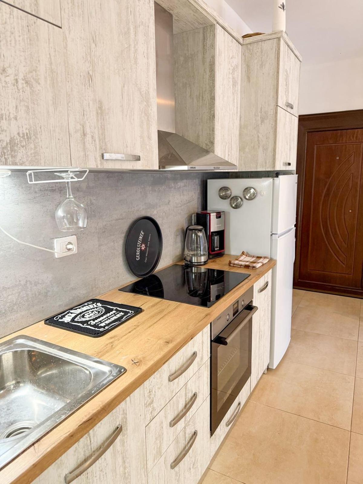 Odore Di Mare Apartments Sarande Bagian luar foto